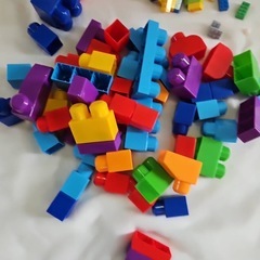 LEGOみたいなブロックの画像
