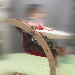 【子供用イス】ファルスカ　farska スクロールチェア　ゆりかご変形イスの画像