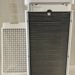 J596⭐️シャープ　加湿空気清浄機　2020年製の画像