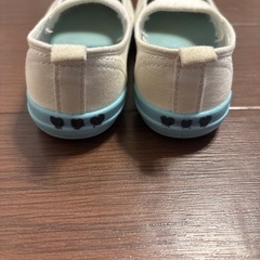 シナモンロール　シューズ　16cmの画像