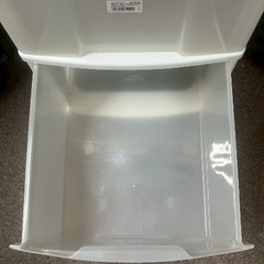 キャスター付き　衣類収納チェスト　衣装ケース　クローゼット　押入れ　ホワイトの画像