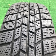 175/65R15 スタッドレスタイヤ　4本　2017年製の画像