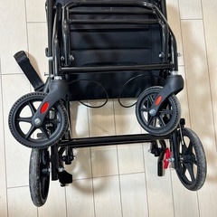 車椅子　折りたたみ　軽量の画像