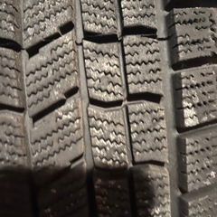 スタッドレスタイヤの画像