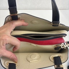 ショルダーバック(トミーフィルガー)の画像
