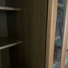  ガラス扉本棚　スライド　本棚　ブックシェルフの画像