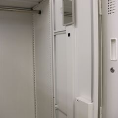 キャビネットワードローブ型の画像