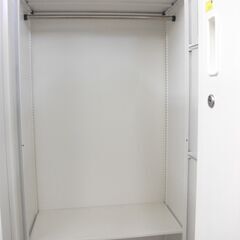 キャビネットワードローブ型の画像