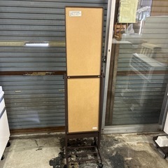 ニトリ キャスター付きスタンドミラー FF４の画像