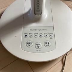 【お取引中】中古　扇風機　日立　HEF-80R ホワイト　リモコン付きの画像