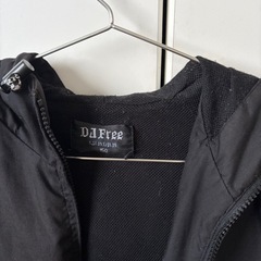 【最終値下げ】ウインドブレーカーの画像