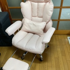 コロ付き　リクライニング　オットマン　付き　チェアー　ピンクの画像