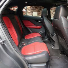 検査8年10月Fペイス 35t Rスポーツ 340PSV6スーチャー/マットブラックラッピング/パノラマルーフ/全方位カメラ/赤・黒レザー/10.2インチナビの画像