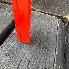 レトロポップ ガラステーブル 平成 昭和 机 赤の画像