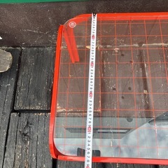 レトロポップ ガラステーブル 平成 昭和 机 赤の画像