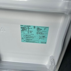 Haier単身用冷蔵庫2021年製の画像