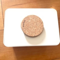 ウェットティッシュケース コルク蓋付き 7×12×17cm ホワイトの画像