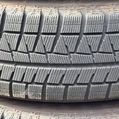 激安バリ山スタッドレスタイヤホイールセットの画像