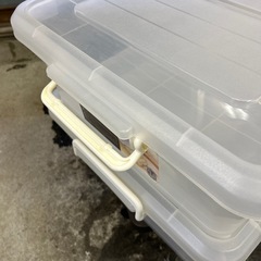 ニトリ キャスター付ベッド下収納  2個セットの画像