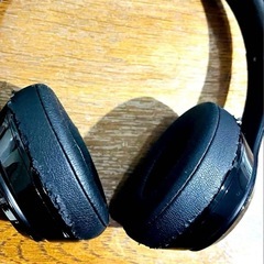 Beats Solo3 ワイヤレスヘッドホン ブラックの画像