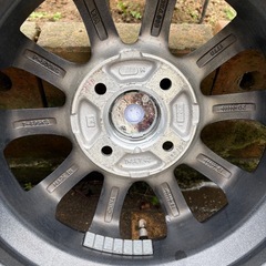 アルミホイール付スタッドレスタイヤ155/65R13の画像