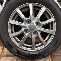 アルミホイール付スタッドレスタイヤ155/65R13の画像