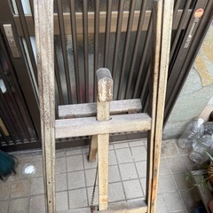 イーゼルあります。
の画像