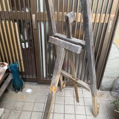 イーゼルあります。
の画像