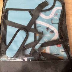 子供　車　つくえ机の画像