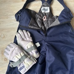 スキーウェア　女の子　１２０　手袋付きの画像