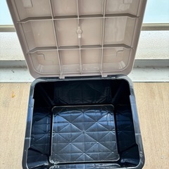 中古RVボックスの画像