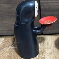 カオナシ　貯金箱の画像