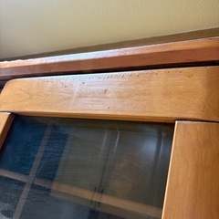 大型食器棚の画像