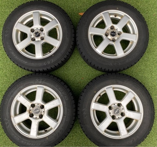 アルミ付きスタッドレス4本セットTOYO 165/70R14