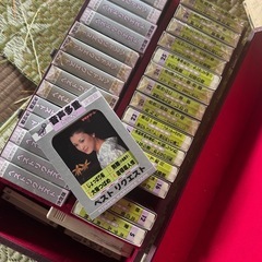 レトロなカラオケカセットの画像