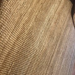 天然素材のジュート100%のラグの画像