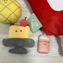 つぶらな瞳のシリーズ　おまけ付き　の画像