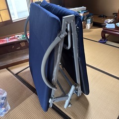 【内定済み】シングル折り畳みベッドの画像