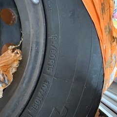 無料夏タイヤ4本の画像