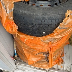 無料夏タイヤ4本の画像