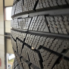 235/70R16 スタッドレス 2019年 コンフォーサー COMFORSER CF960 4本の画像