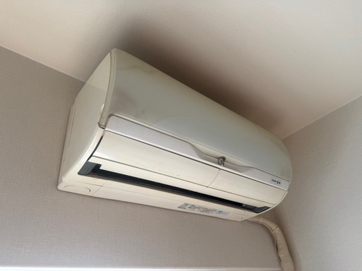 霧ヶ峰　自動お掃除機能付きエアコン