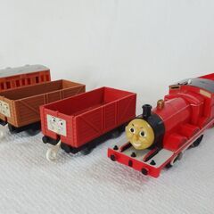 プラレール　きかんしゃトーマス　ジェームズの画像