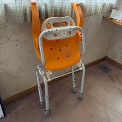 入浴用介助椅子 シャワーチェアーの画像