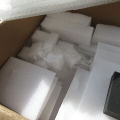 緩衝材　色々　ダンボール箱詰め合わせの画像