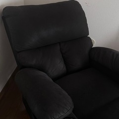 折りたたみ椅子の画像