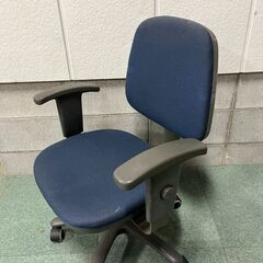 ワークチェア パソコンチェア 事務椅子 肘置き付 回転 昇降× 幅60cm×奥行60cm×高さ82cm（座高40cm）の画像