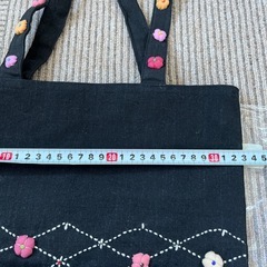 刺子と小花のトートバッグ(黒)の画像