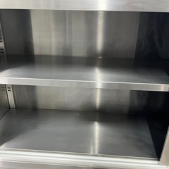 【🤩状態良好🤩】ステンレス戸棚の画像