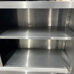 【🤩状態良好🤩】ステンレス戸棚の画像